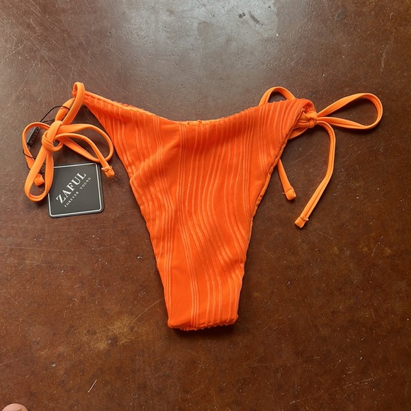 NWT Zaful Neon Orange Ribbed High Cut Tie Bikini Bottoms - Picture 2 of 8